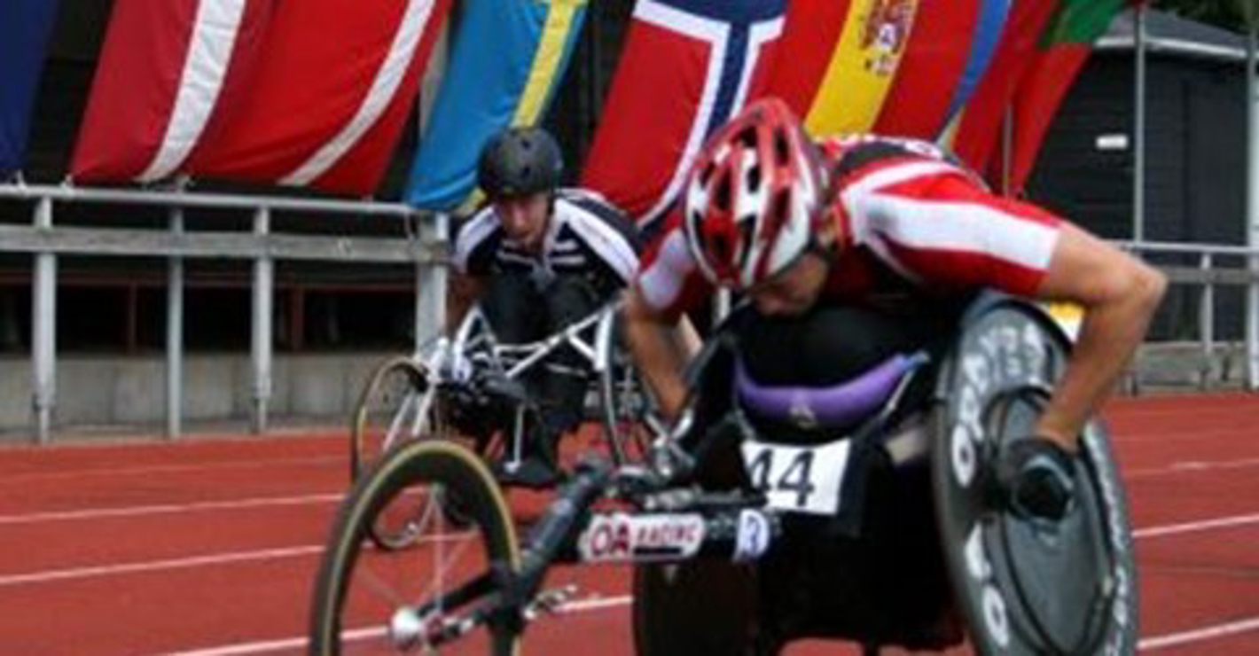 To para-atleter kører om kap