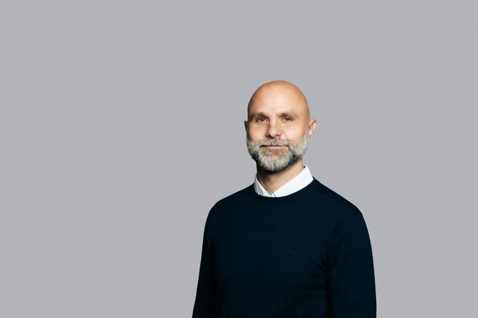 Portræt af Simon Østergaard