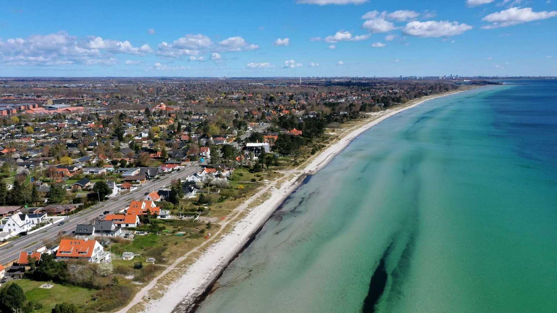 Dronefoto af Greve Strand